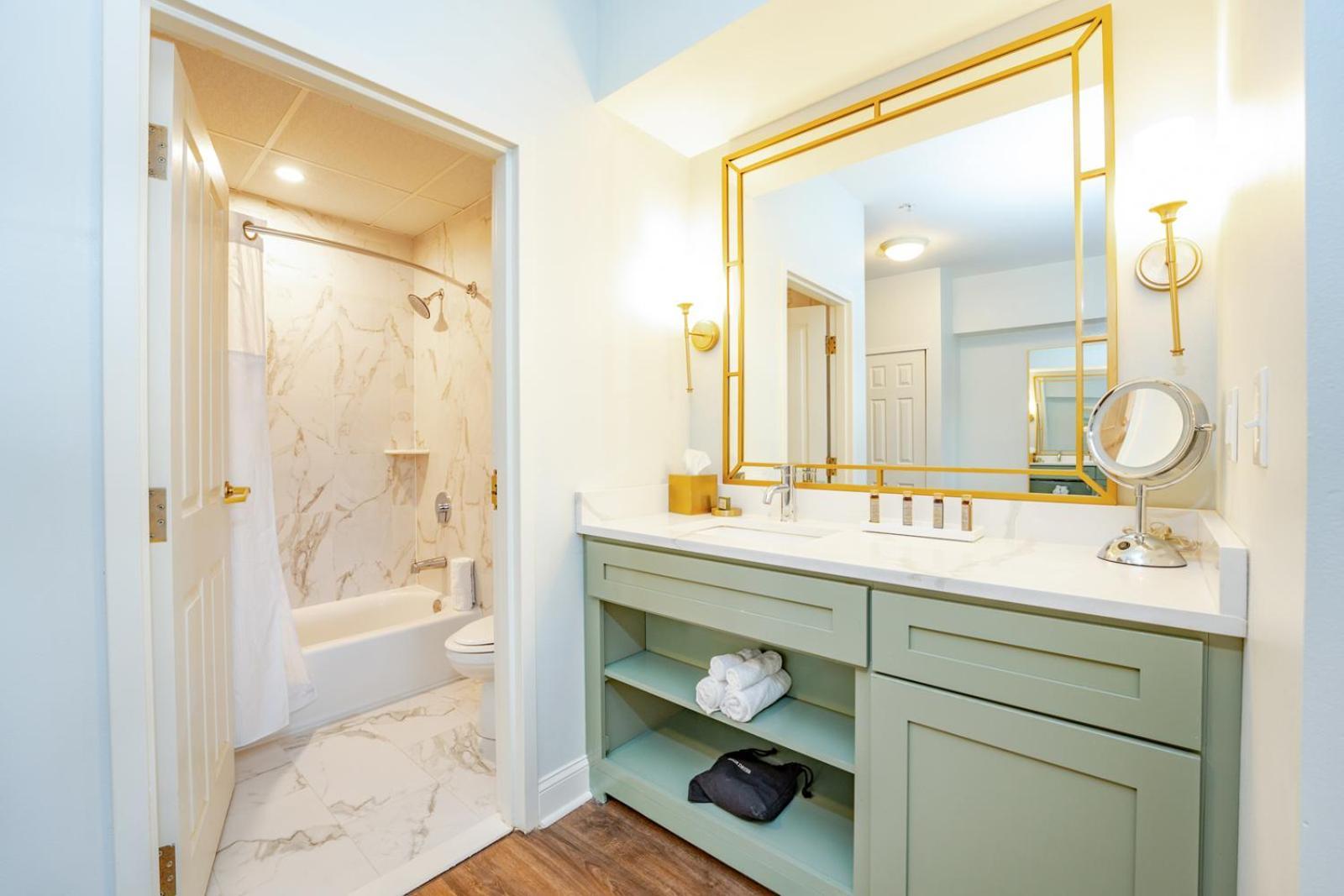 Chateau Renault Egg Harbor City Exterior foto