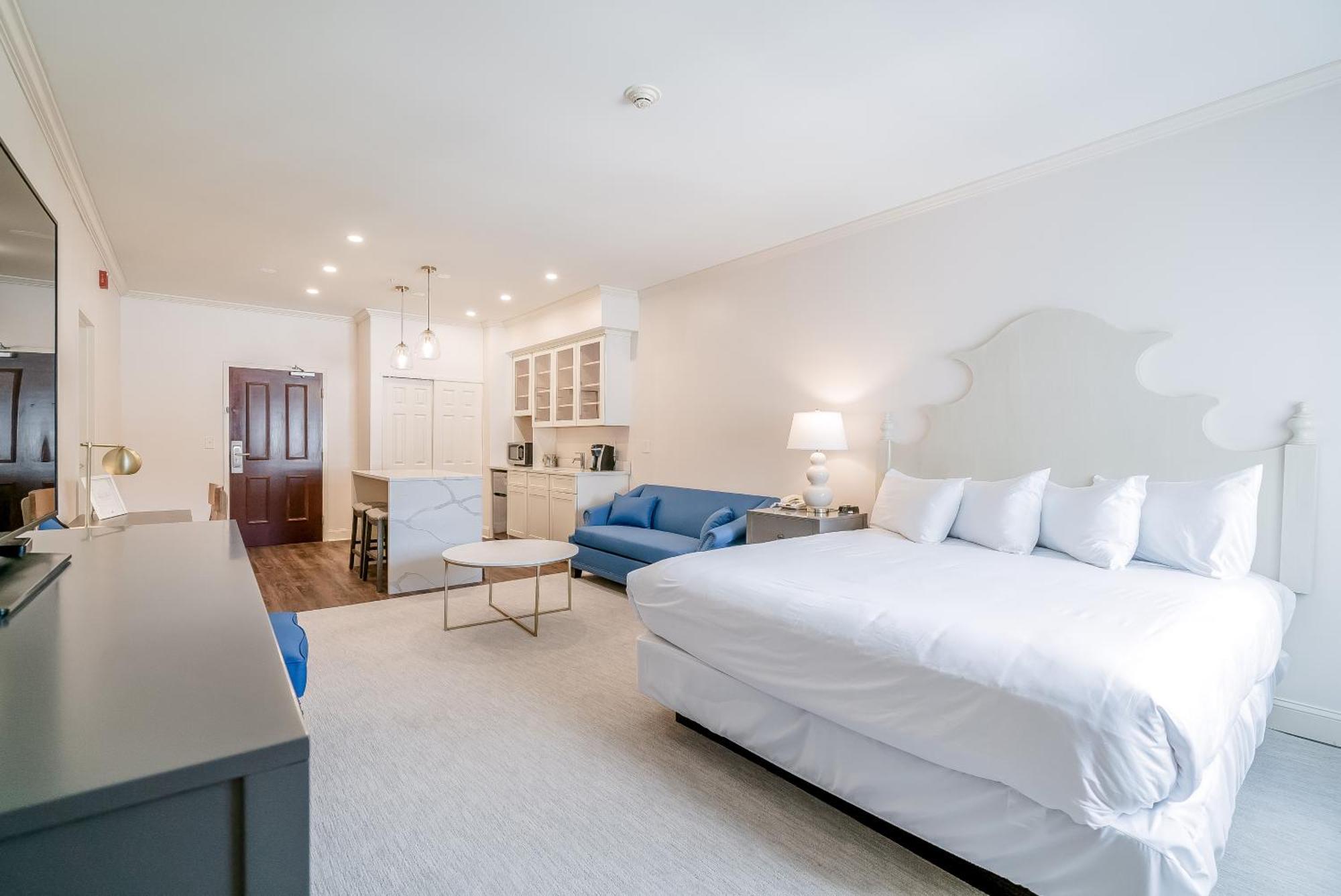 Chateau Renault Egg Harbor City Exterior foto